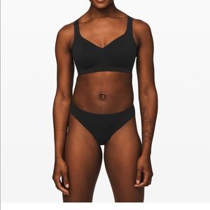 Lululemon bra